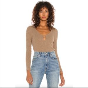 Revolve Chaser Long Sleeve Scoop Tee in Cardamom